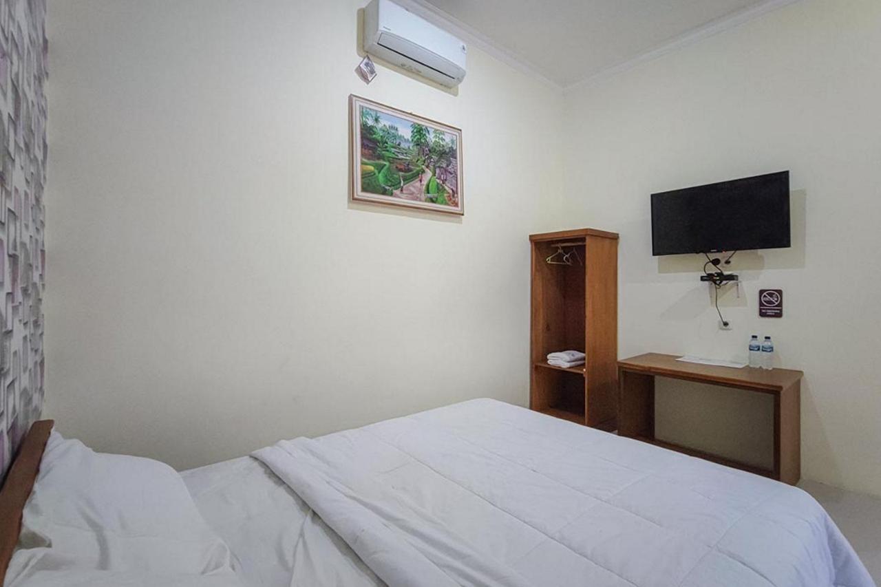 Reddoorz At Tanakatto Homestay ワイカブバック エクステリア 写真